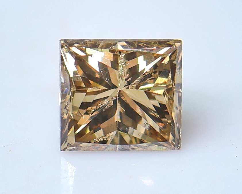 【100円～】0.323ｃｔ 天然ダイヤ FANCY YELLOWISH BROWN（ナチュラルカラー）I1 PR_画像1