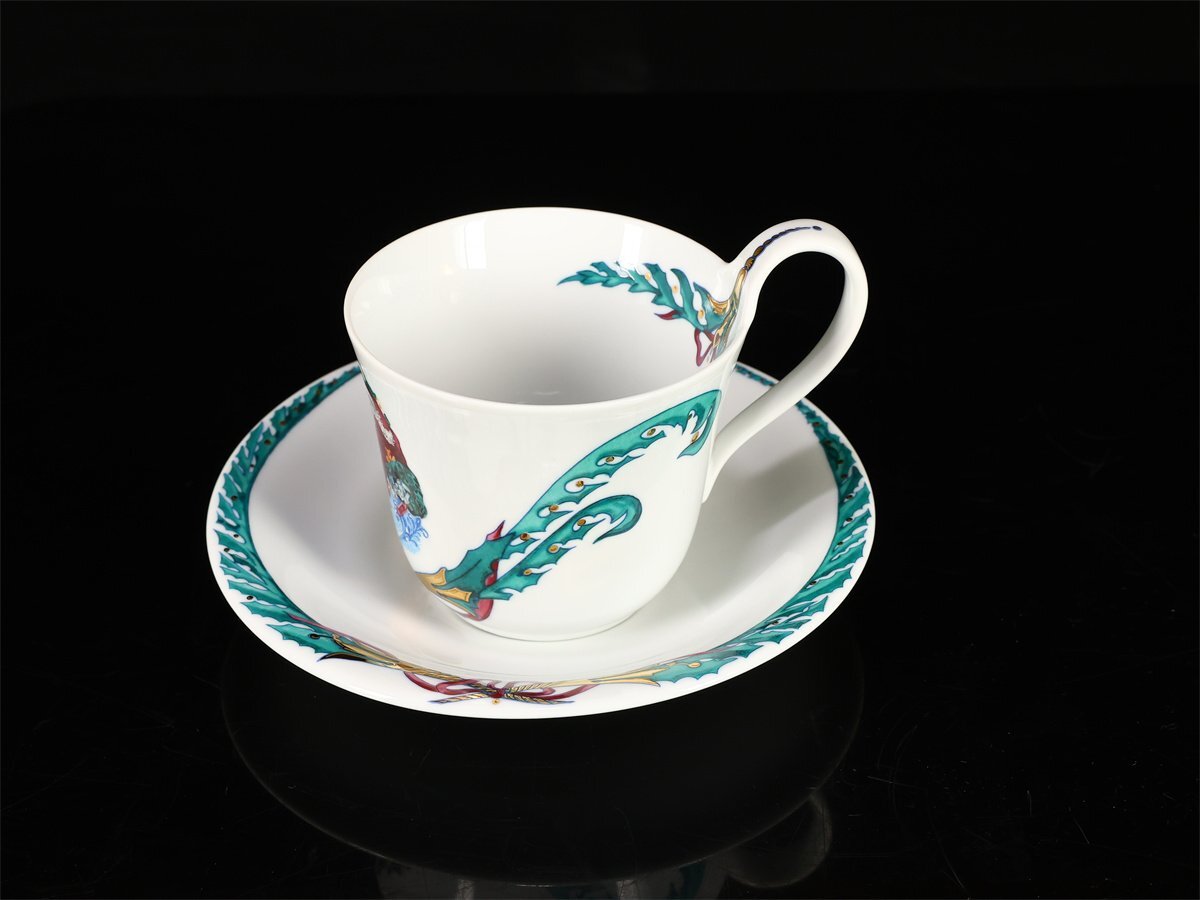 【吉】CN782 ROYAL COPENHARGEN 【ロイヤルコペンハーゲン】 JINGLE BELLS クリスマス カップ＆ソーサー 1組 2点セット／美品！_画像2