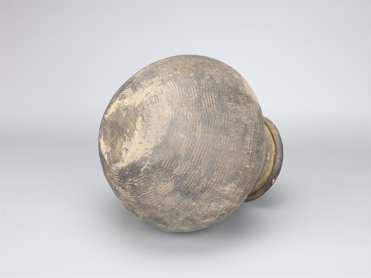 【吉】CN904 土器 【須恵器】 黒陶 壷 高24㎝ 径23㎝／底に修復跡あり！_画像6