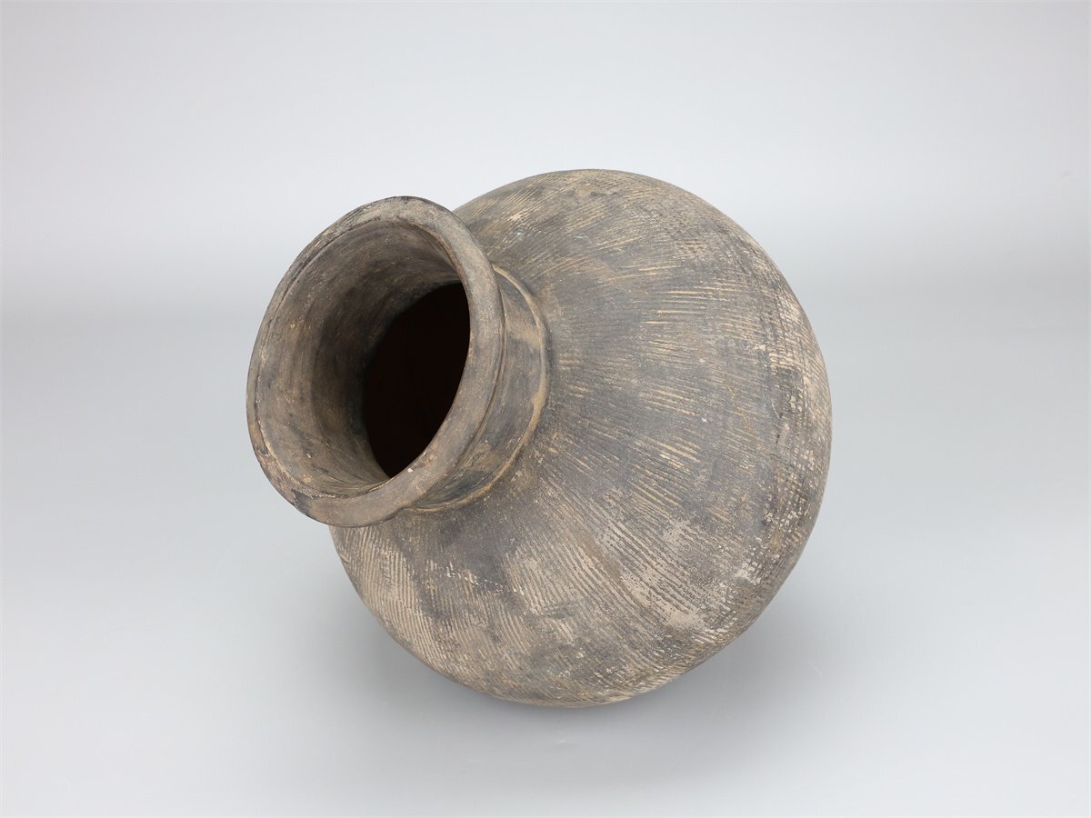 【吉】CN904 土器 【須恵器】 黒陶 壷 高24㎝ 径23㎝／底に修復跡あり！_画像5