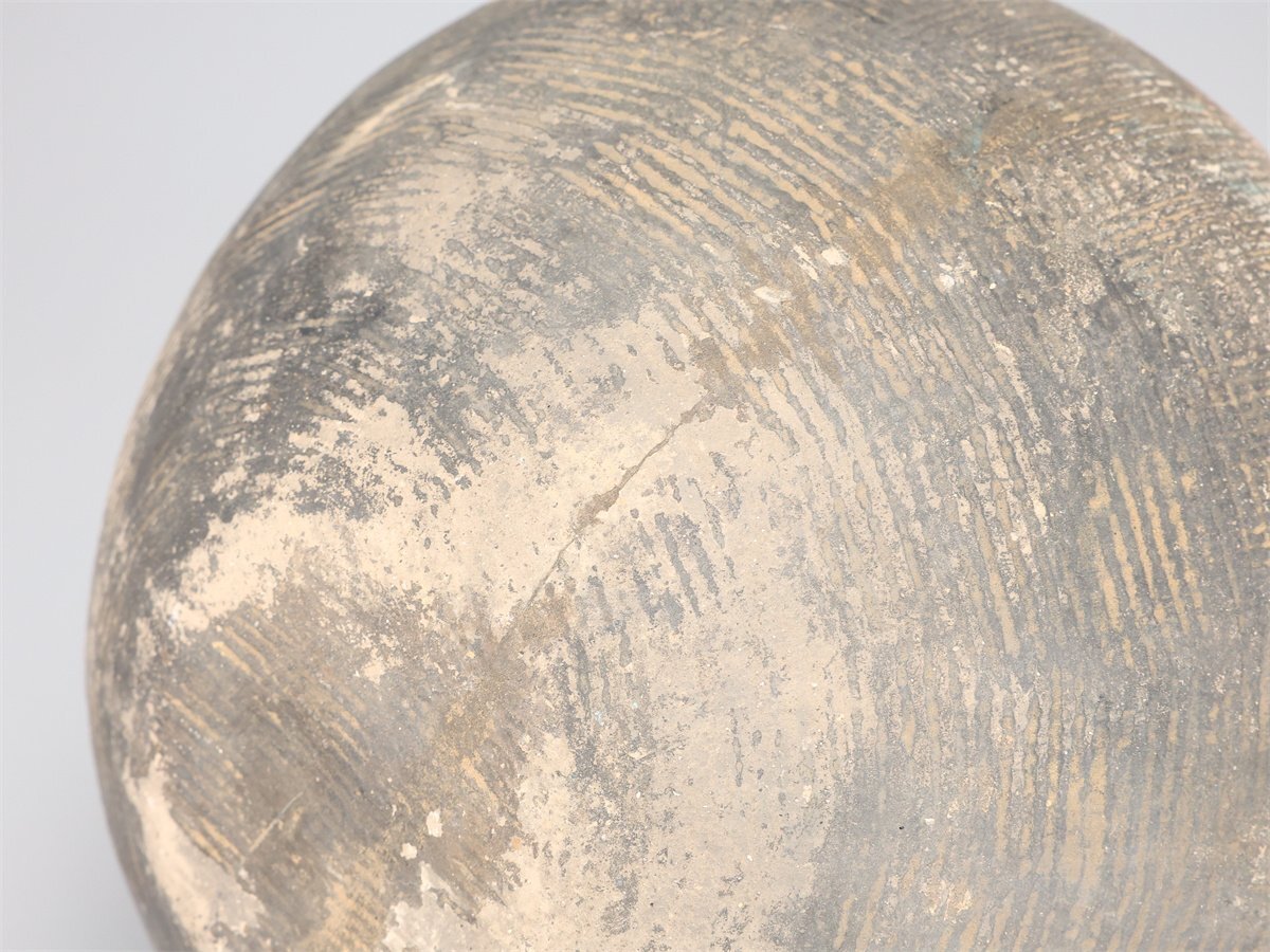 【吉】CN904 土器 【須恵器】 黒陶 壷 高24㎝ 径23㎝／底に修復跡あり！_画像9