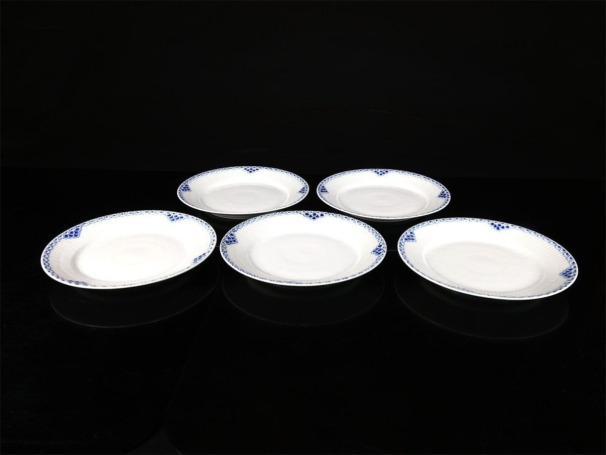 【吉】CN946 ROYAL COPENHARGEN 【ロイヤルコペンハーゲン】 ブルーフルレース プレート 5点セット 径19.3㎝／美品！_画像3