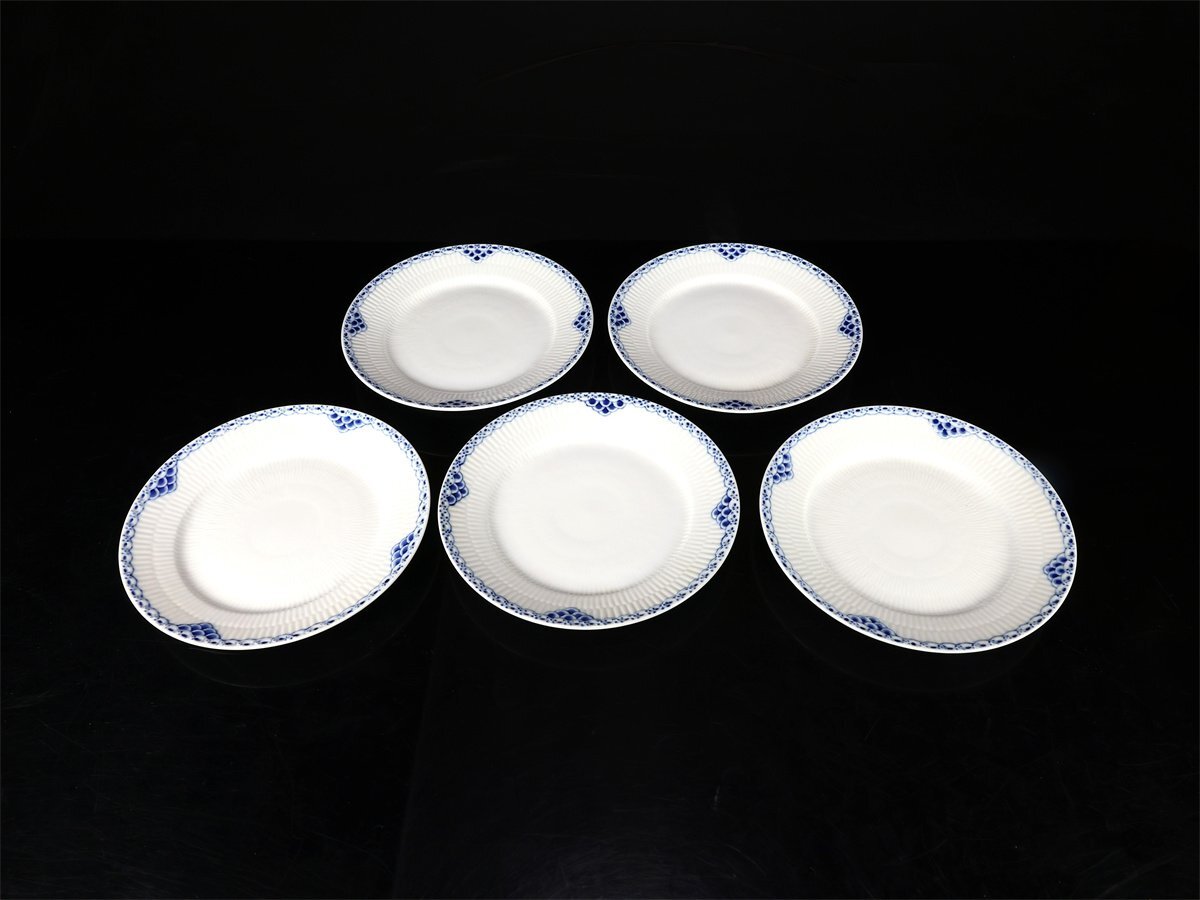 【吉】CN946 ROYAL COPENHARGEN 【ロイヤルコペンハーゲン】 ブルーフルレース プレート 5点セット 径19.3㎝／美品！_画像5