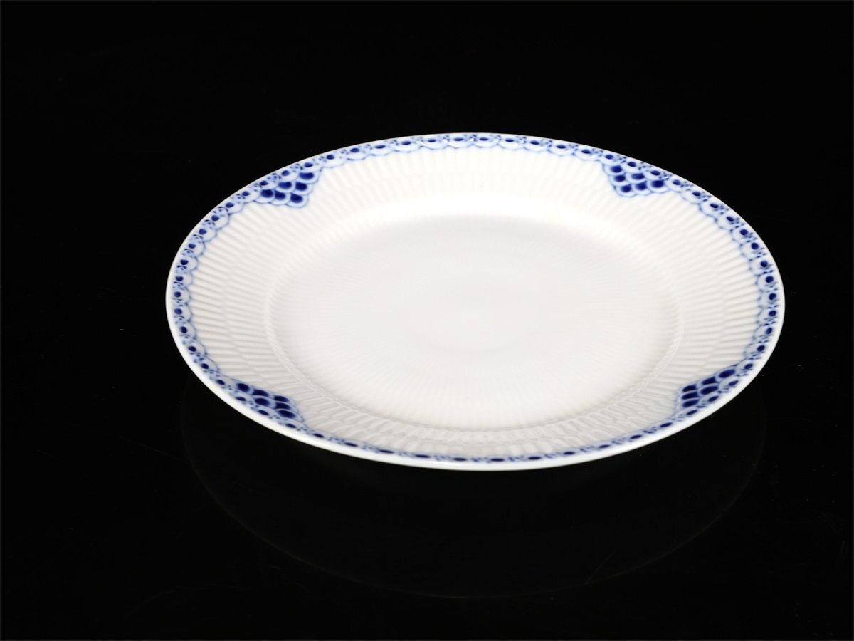 【吉】CN946 ROYAL COPENHARGEN 【ロイヤルコペンハーゲン】 ブルーフルレース プレート 5点セット 径19.3㎝／美品！_画像7