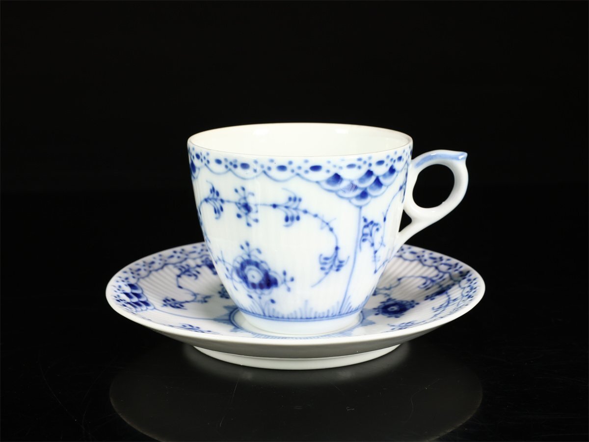 【吉】CM623 ROYAL COPENHARGEN 【ロイヤルコペンハーゲン】 ブルーフルーテッド カップ＆ソーサー 6組 12点セット／美品！_画像7