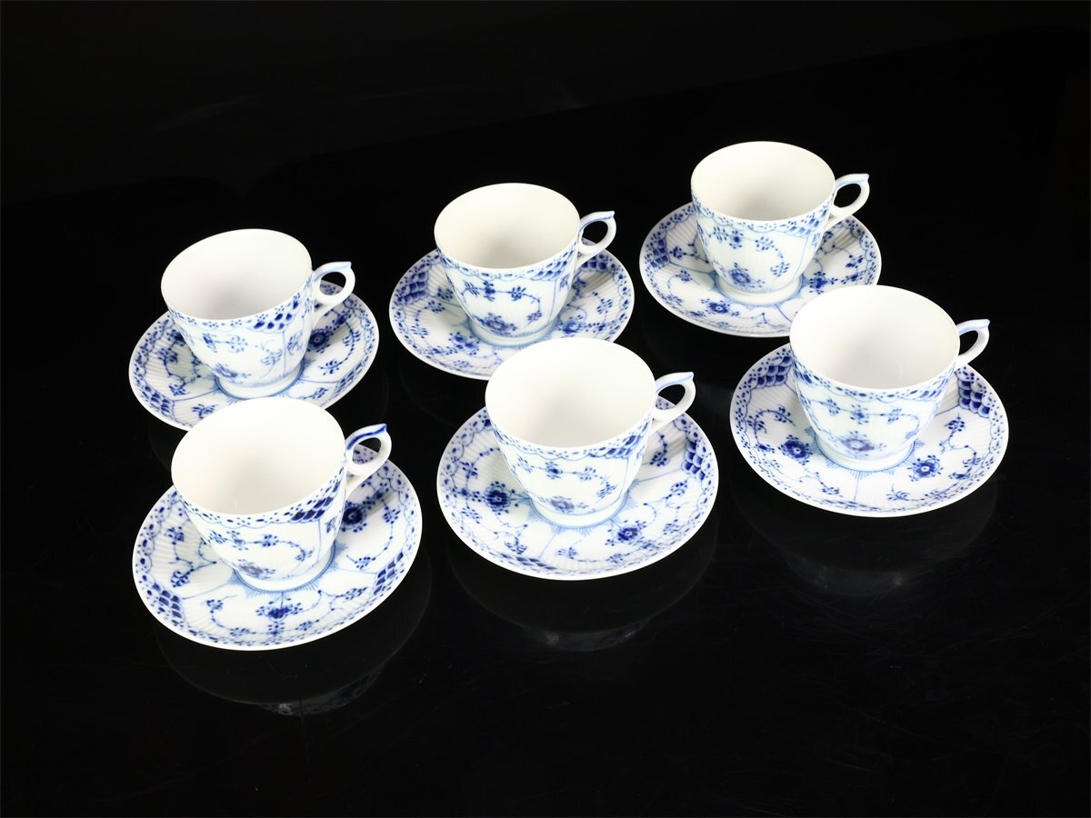【吉】CM623 ROYAL COPENHARGEN 【ロイヤルコペンハーゲン】 ブルーフルーテッド カップ＆ソーサー 6組 12点セット／美品！_画像3