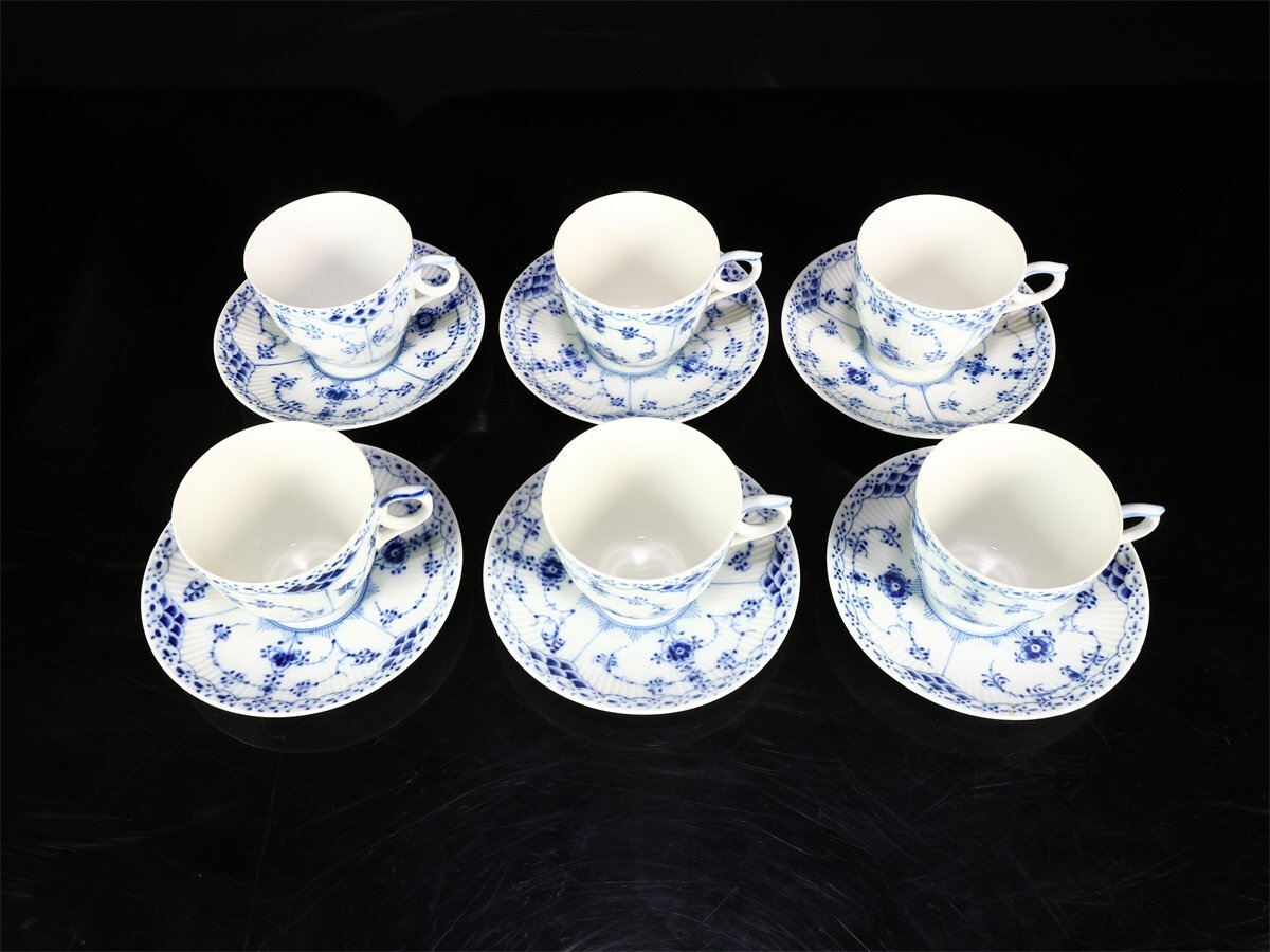 【吉】CM623 ROYAL COPENHARGEN 【ロイヤルコペンハーゲン】 ブルーフルーテッド カップ＆ソーサー 6組 12点セット／美品！_画像4