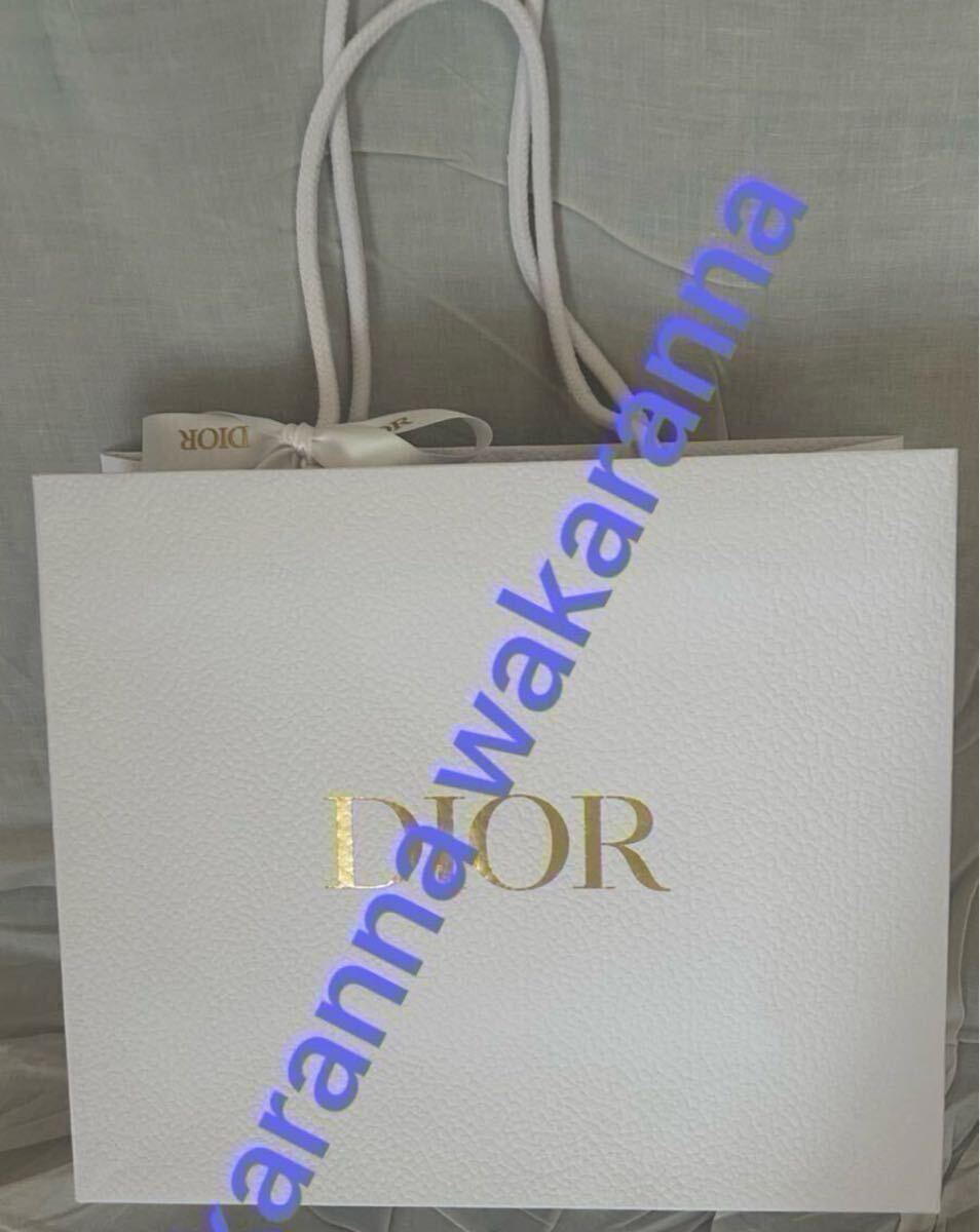 新品Diorクリスチャン・ディオールショウ サンク クルール912プラム パレード2025限定色 パープル ラベンダー アイシャドウ ホリデー 紫色_画像2