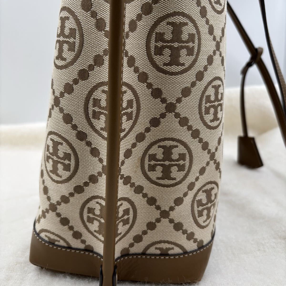 TORY BURCH トリーバーチ Tモノグラム ジャカード トートバッグ_画像9