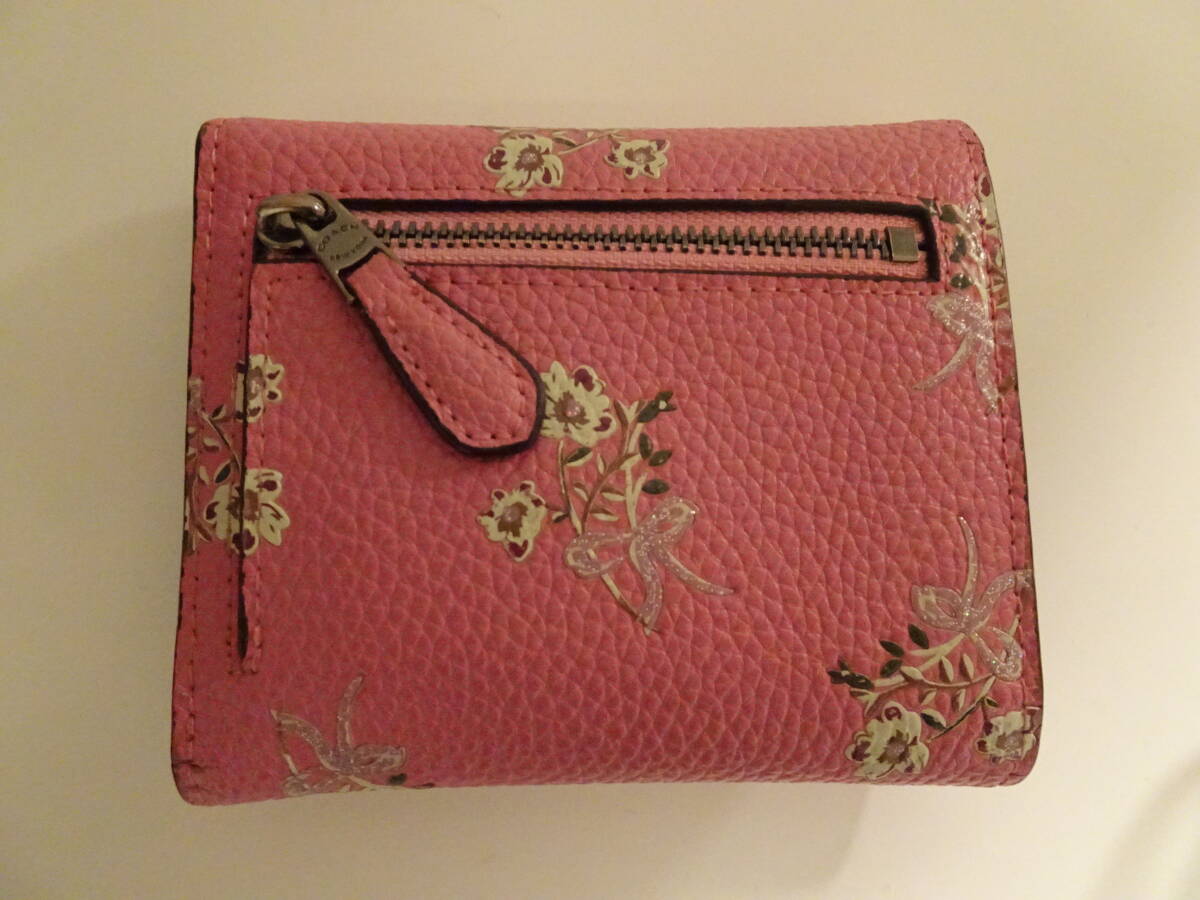 即日発送★COACH　コーチ　花柄　ミニ財布_画像2