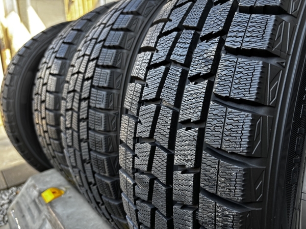 【1円～売り切り】185/60R/15/84Q ホイール5穴＋スタッドレスタイヤ×4本（15×6J PCD108) _画像2