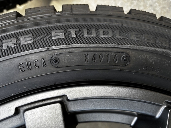 【1円～売り切り】185/60R/15/84Q ホイール5穴＋スタッドレスタイヤ×4本（15×6J PCD108) _画像4