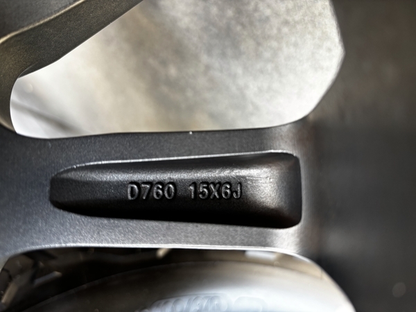 【1円～売り切り】185/60R/15/84Q ホイール5穴＋スタッドレスタイヤ×4本（15×6J PCD108) _画像5