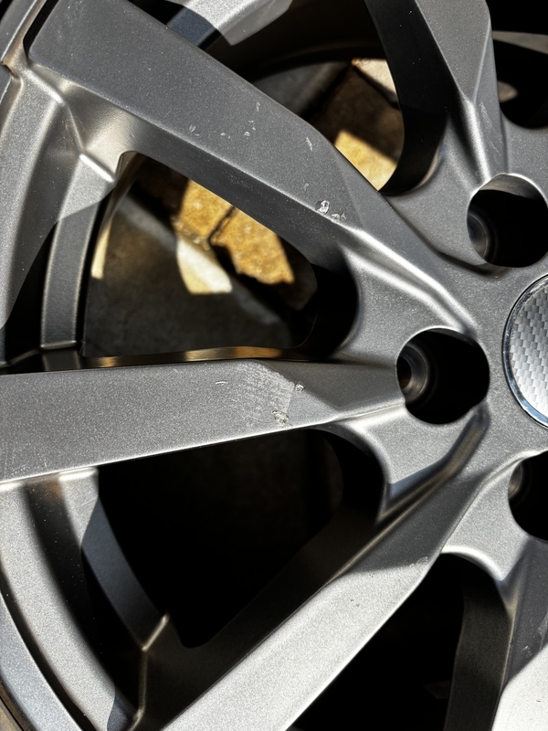 【1円～売り切り】185/60R/15/84Q ホイール5穴＋スタッドレスタイヤ×4本（15×6J PCD108) _画像9