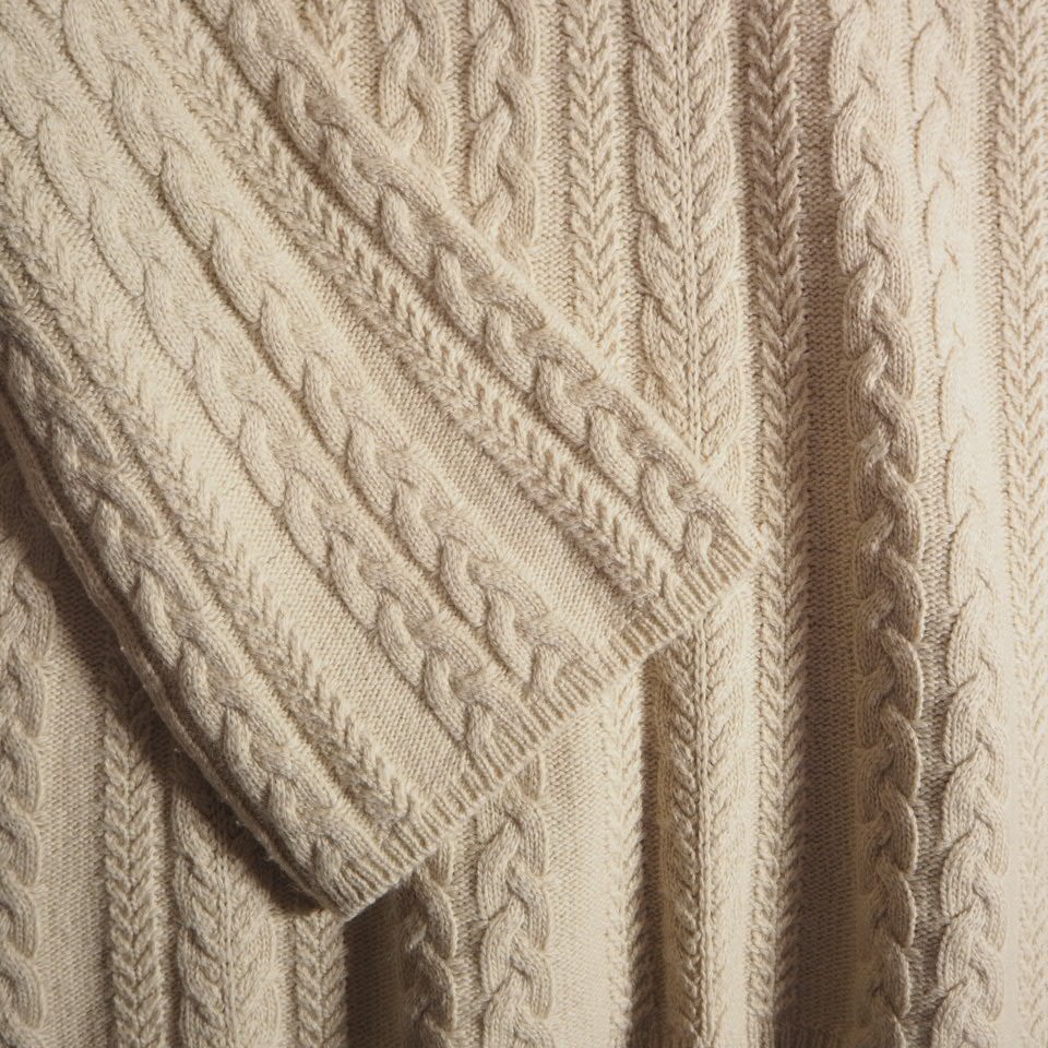 P4252f74　▼IENA イエナ▼　アランテントラインプルオーバー ウールカシミヤ ニット ベージュ / Aライン フレアスリーブ 秋冬_画像4