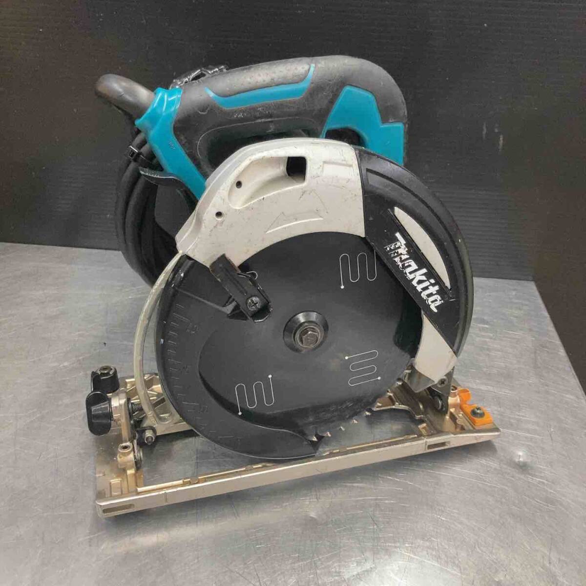 【中古品】 マキタ(makita) 電気マルノコ 5730S 【東大和店】_画像1