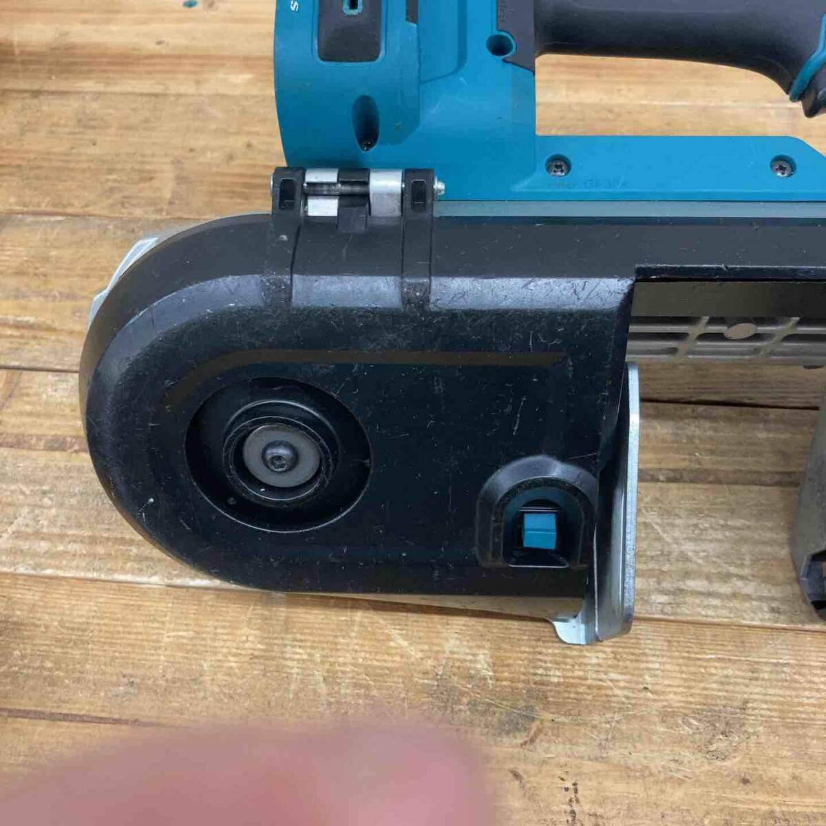 【中古品】マキタ(makita) コードレスポータブルバンドソー PB183DRGX ケース無し【東大和店】_画像6