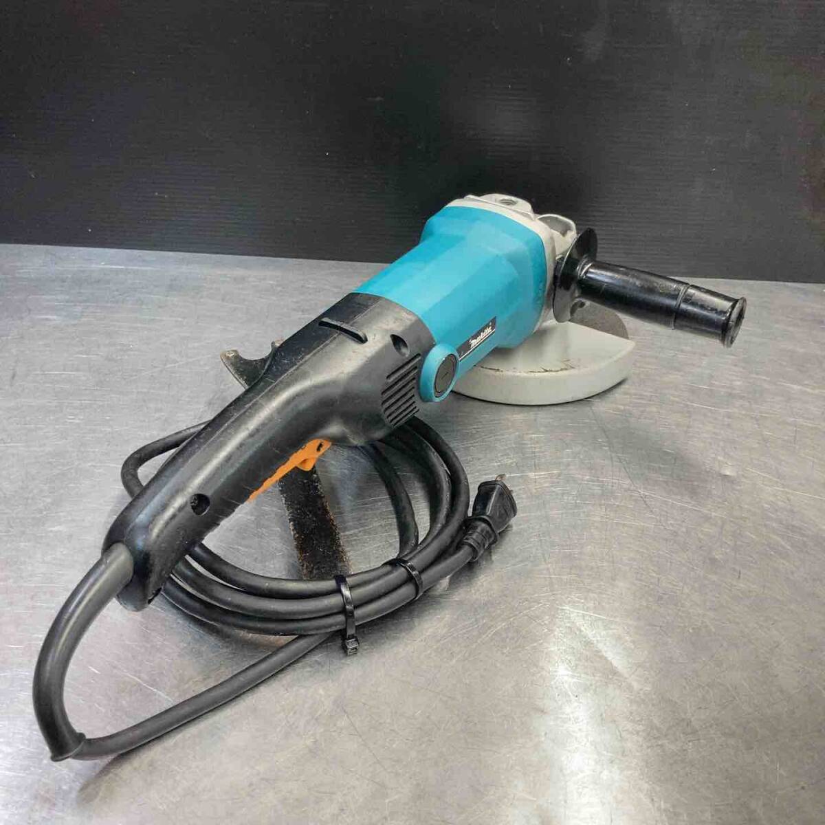 【中古品】 マキタ(makita) 180mm電子ディスクグラインダ GA7011C 【東大和店】_画像3