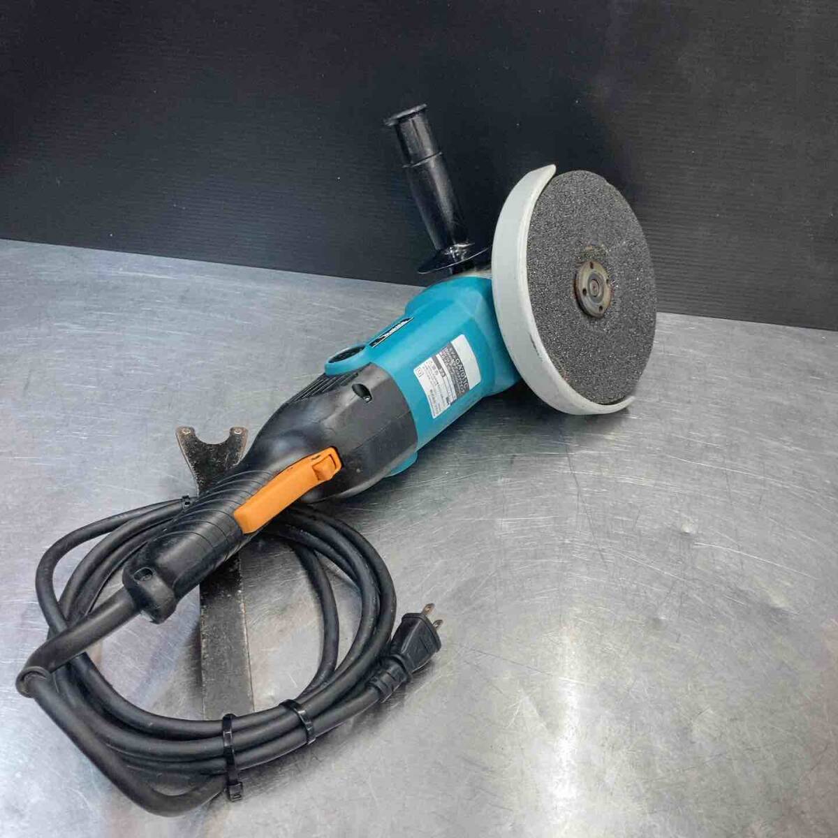 【中古品】 マキタ(makita) 180mm電子ディスクグラインダ GA7011C 【東大和店】_画像4