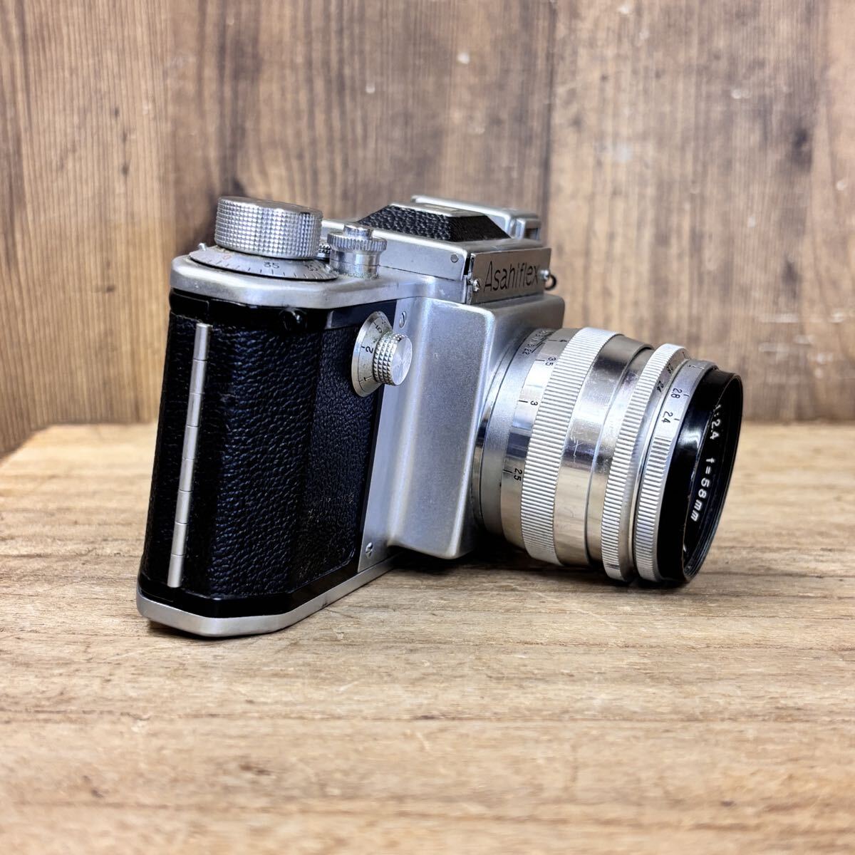 超希少 Asahiflex アサヒフレックスⅠ I型 一眼レフカメラ レンズ Asahi-kogaku Takumar 1:2.4 f=58mm 旭光学 ジャンク 1円スタート_画像4