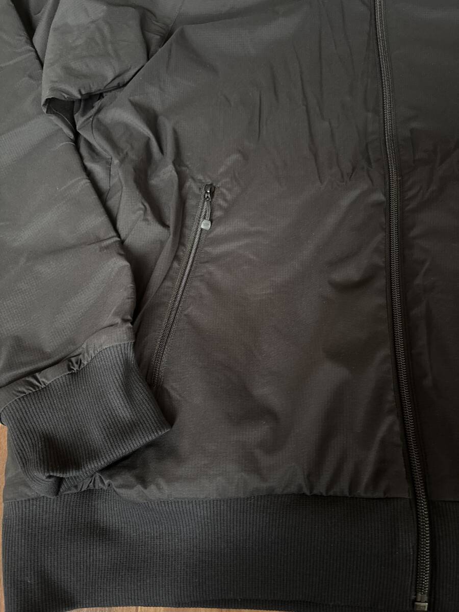 ■ノースフェイス■新品L ブラック&グレー/リバーシブルテックエアフーディーNT61984_画像3