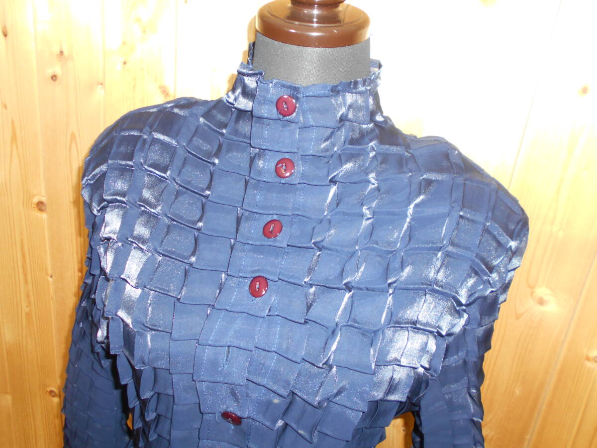 b1558◆SCHTERLING ハイネックフリルカーディガン◆スターリング ネイビー レディース サイズ9 日本製 婦人服 プリーツ加工 肩パッド 7K_画像2