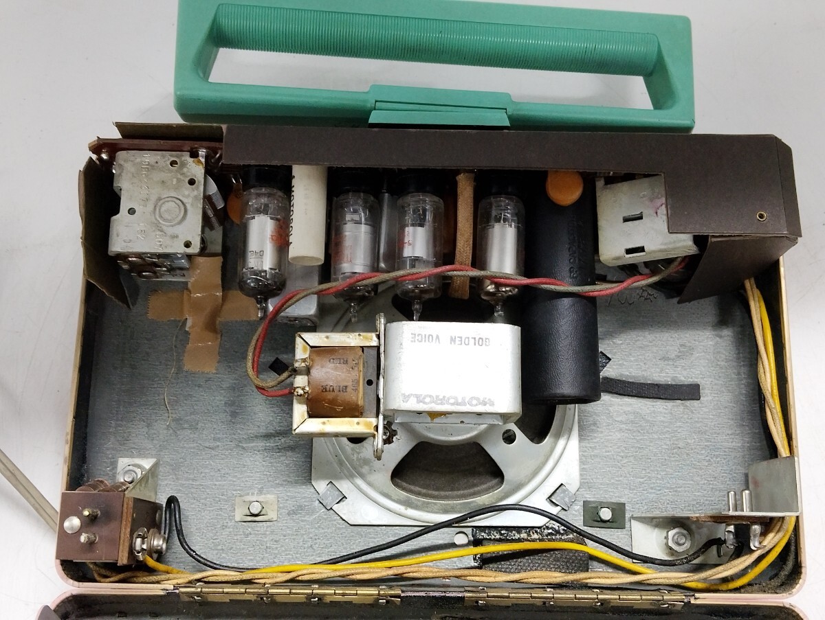 MOTOROLA モトローラ　MODEL 55M1 ポータブル 真空管ラジオ_画像7