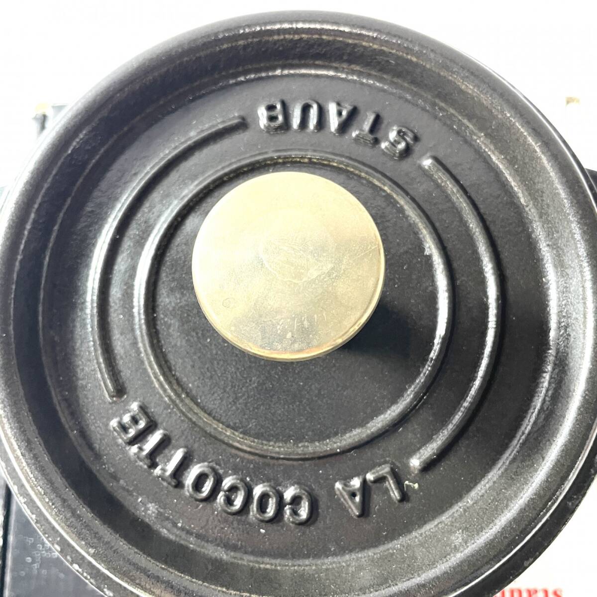 * staub -тактный ubpi здесь раскладушка раунд черный 16cm маленький обе рука литье сигнал low кастрюля IH соответствует La Cocotte Round 1.2L 0.26kg