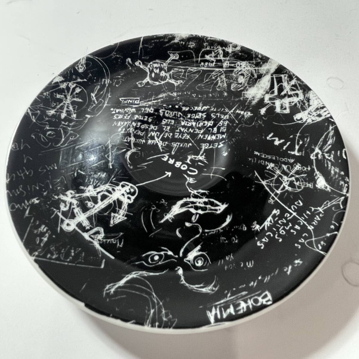 ☆ Pedro Almodovar Art Collection 2009 Cappuccino SPRING OFFER アートコレクション 2009 カプチーノ 皿 プレート ジャンク 0.3kg_画像9