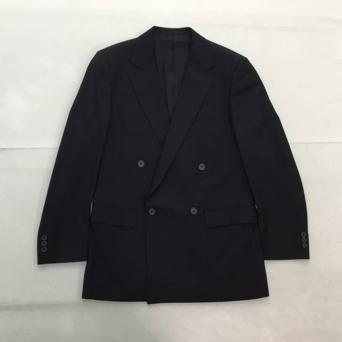 ■Gianni Versace ジャンニ・ヴェルサーチ セットアップ スーツ ジャケット パンツ ブラック メンズ ダブルボタン ウール100% 1.08kg_画像2