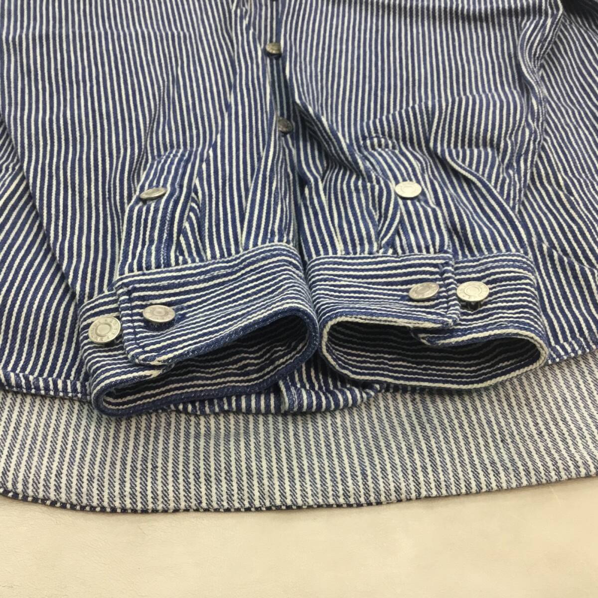 ■SEVENTH CLUB セブンス・クラブ デニム ワークシャツ 長袖 トップス コットン M メンズ ヒッコリーストライプ 2ポケット 0.6kg_画像4