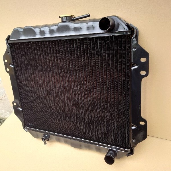 スズキジムニーラジエーターja11vM/T_画像4