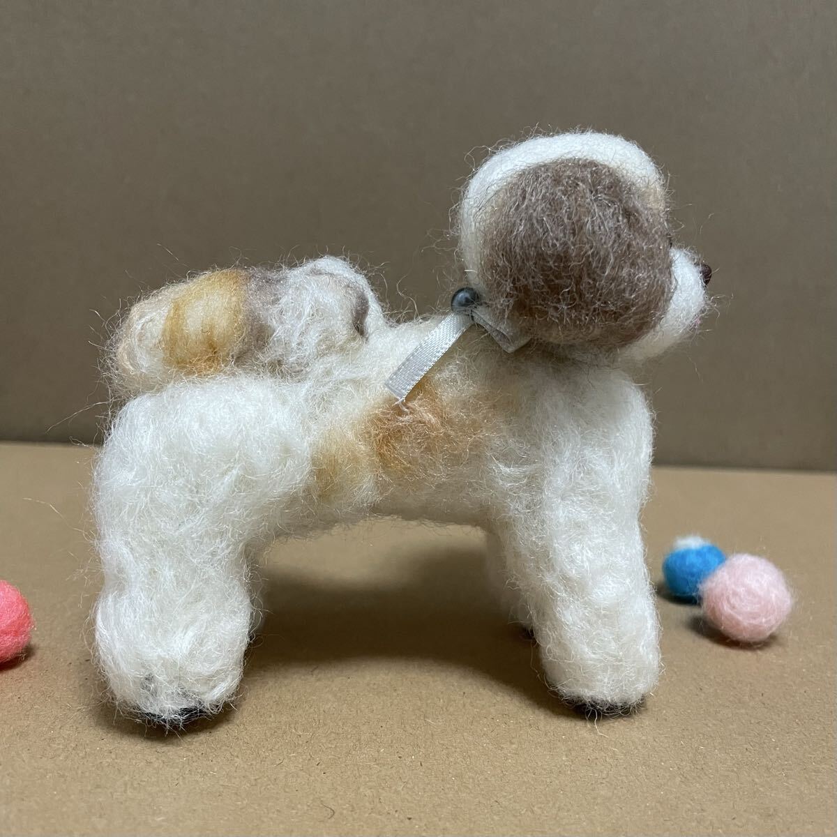 612シーズー犬の羊毛フェルト 羊毛フェルト_画像4