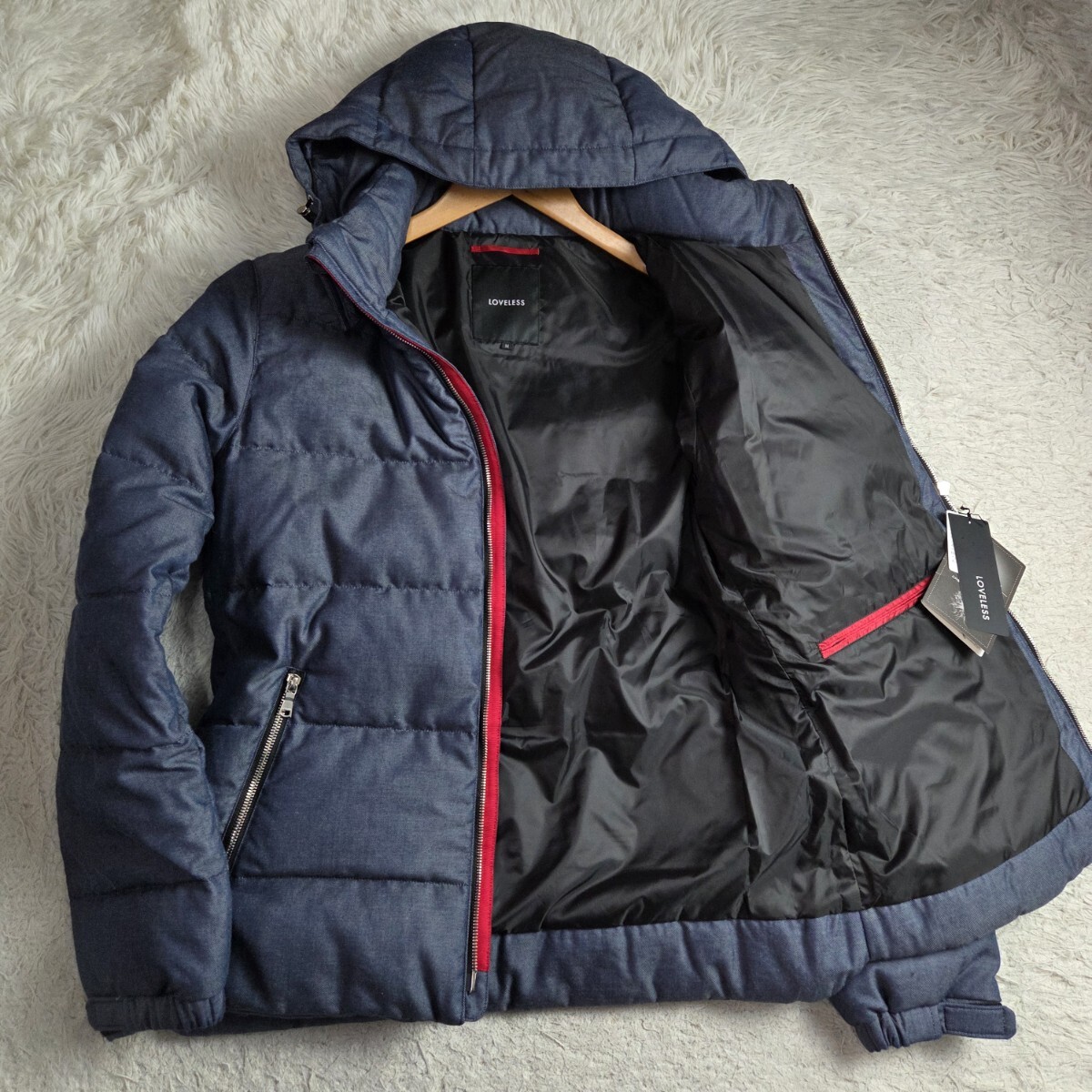 定価64900円 タグ付き 極美品 ラブレス【2way フード着脱 サイズ M ダウンジャケット】LOVELESS アウター デニム調 ダークブルースタッズ_画像1