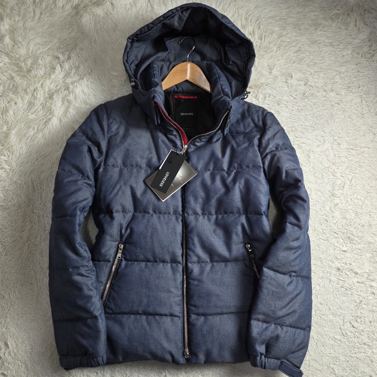 定価64900円 タグ付き 極美品 ラブレス【2way フード着脱 サイズ M ダウンジャケット】LOVELESS アウター デニム調 ダークブルースタッズ_画像3