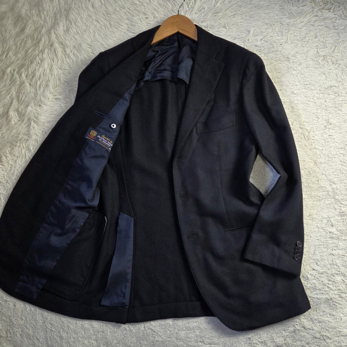 美品 トゥモローランド【DELFINO super120's イタリア生地 サイズ48 L】TOMORROWLAND デルフィノ テーラードジャケット ダークネイビー_画像2