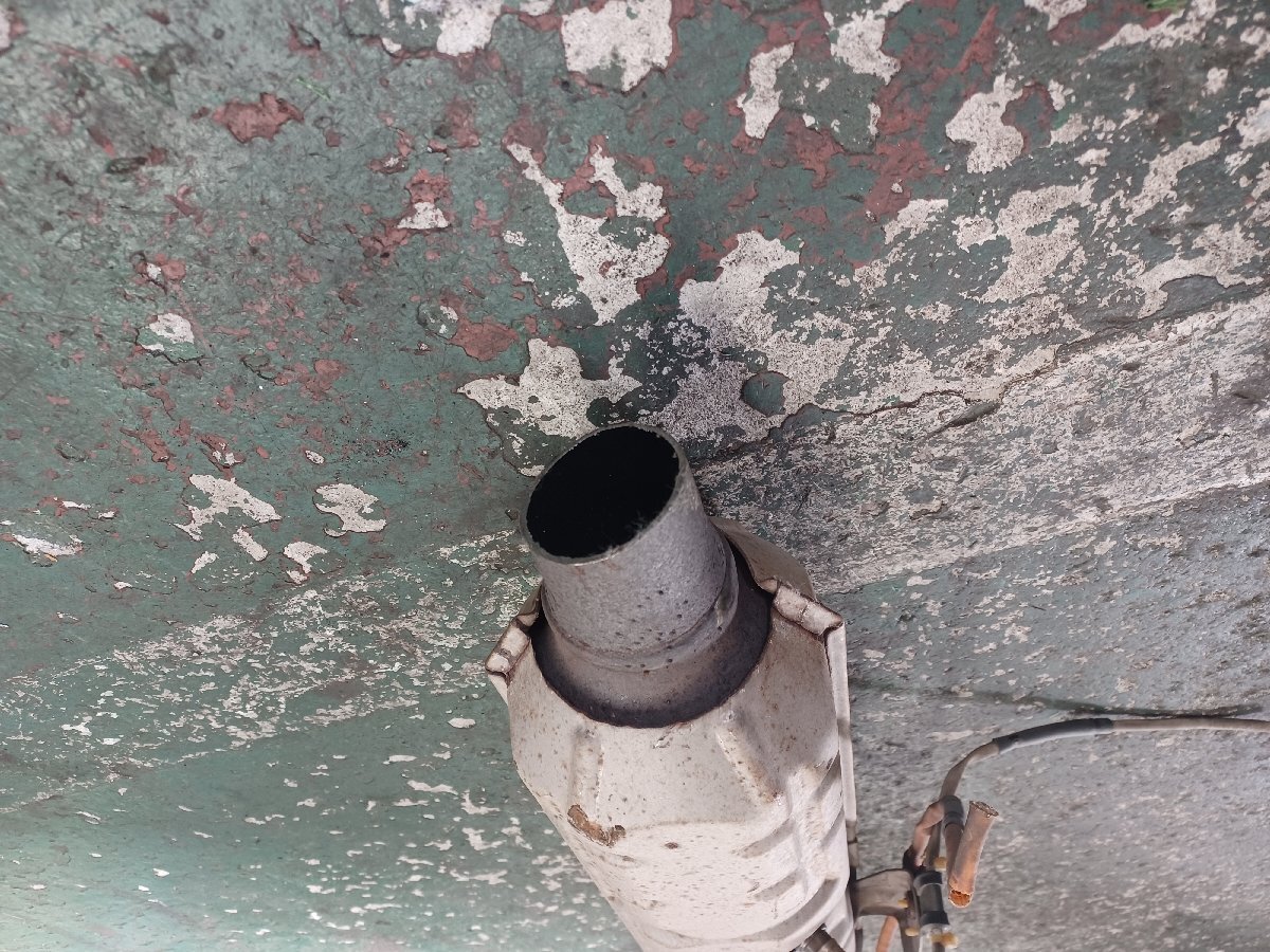 536851★GG3S GY3P GGES アテンザ【純正】触媒 コンバーター キャタライザー★L3-VE★棚落ち無し★ジャンク_画像3