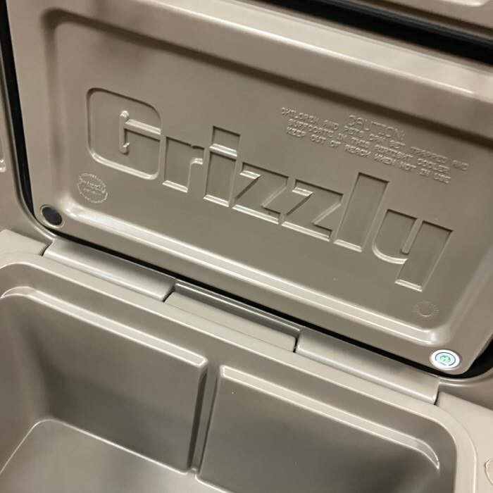 ◆1円スタート◆snow peak スノーピーク ハードロッククーラー 40 QT キャンプ アウトドア BBQ クーラーボックス 保冷庫 mc01079950_画像2