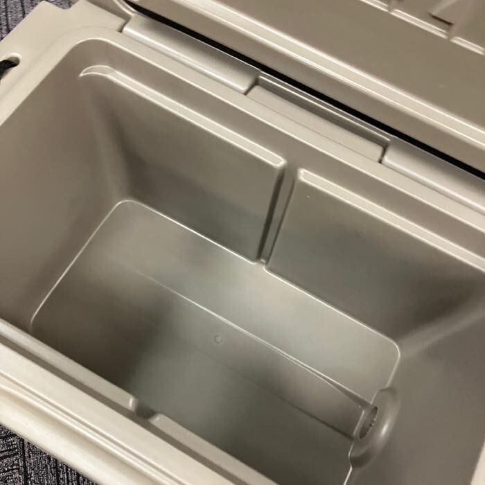 ◆1円スタート◆snow peak スノーピーク ハードロッククーラー 40 QT キャンプ アウトドア BBQ クーラーボックス 保冷庫 mc01079950_画像6