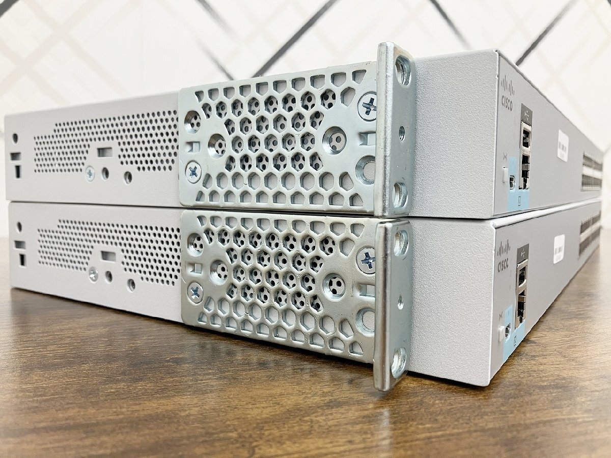 【埼玉発送】【初期化済】【起動のみ確認済】【まとめて２台】Cisco / Catalyst 2960-L Series/スイッチ / WS-C2960L-24TS-LL_画像4