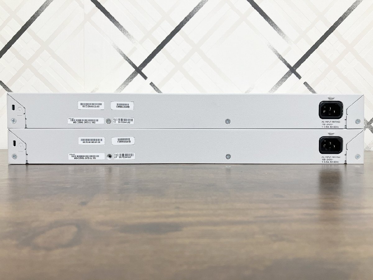 【埼玉発送】【初期化済】【起動のみ確認済】【まとめて２台】Cisco / Catalyst 2960-L Series/スイッチ / WS-C2960L-24TS-LL_画像5