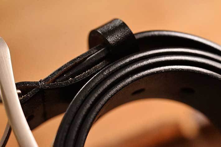 130～135cm 本革 レザー GENUINE LEATHER ベルト メンズ レディース 4mm肉厚 サイズ調整可能 7994365 ブラック 新品 1円 スタート_画像6