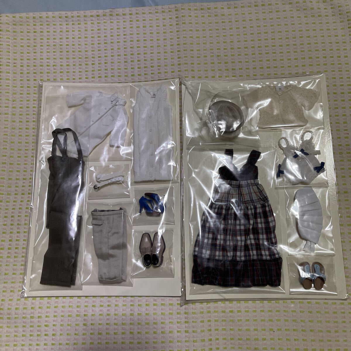 CCS 09SS「BACK TO BASICS ホワイトサンド お洋服 アウトフィット 未開封 セット 衣装 ドール用 着せ替え人形 of_画像1