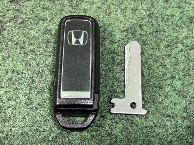 N-BOX DBA-JF3 キーレスリモコン カスタム G EX ホンダセンシング NH880M 72147-TTA-J31_画像1