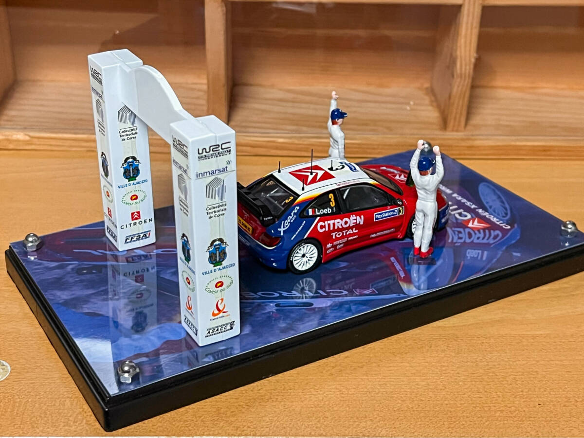 1/43 ジオラマ付き IXO シトロエン クサラ WRC S.ローブ ツール ド コルス ラリー 2004_画像4