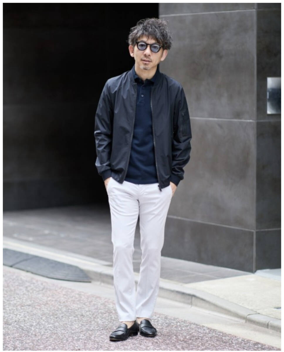 【美品】HERNO MA-1型 ブルゾン GI00091UL-11106 ブラック サイズ48_画像4