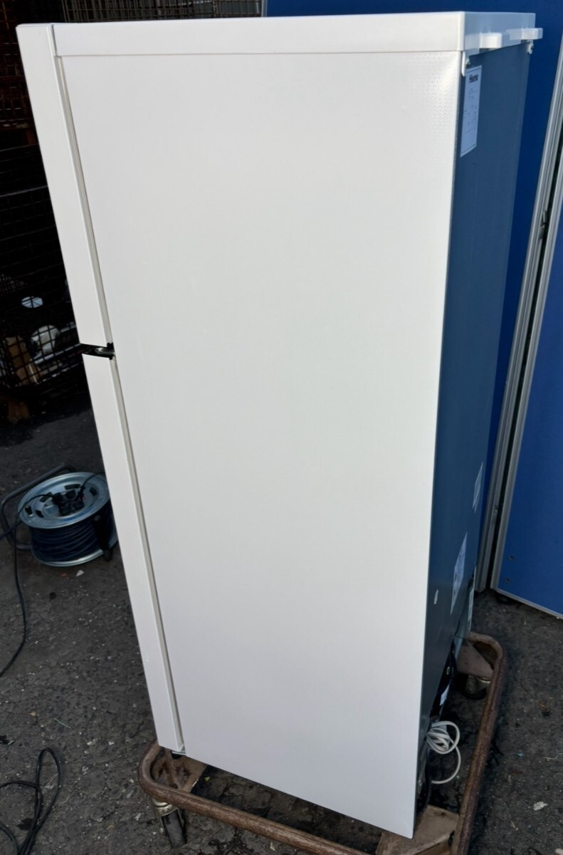 861☆【引き取り限定】ハイセンス 2ドア冷凍冷蔵庫/HR-B1201/2019年/120L/中古/ Hisense_画像8
