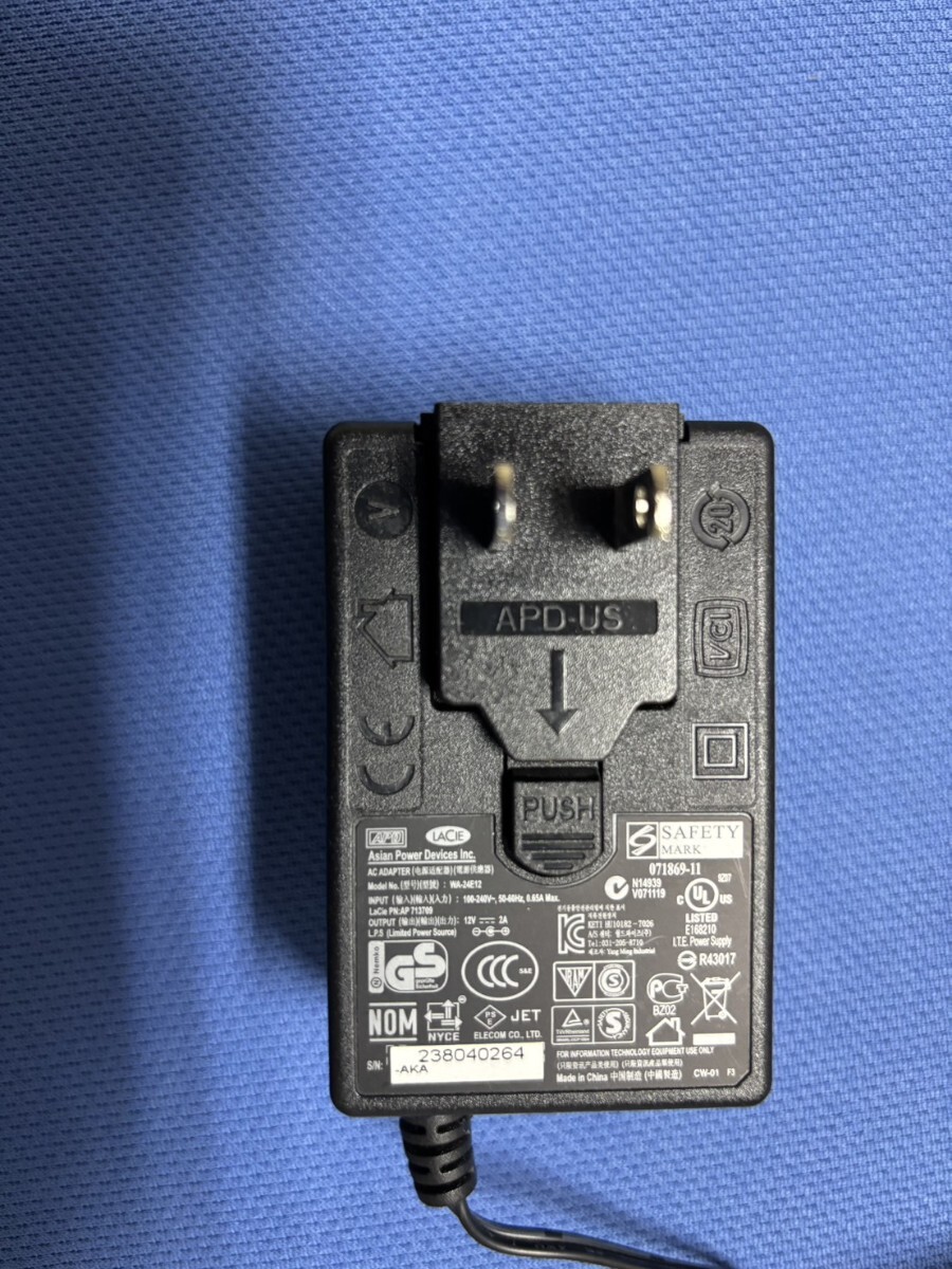 865☆エレコム／外付けハードディスク2TB／LCH-DB2TUTVS／中古_画像3