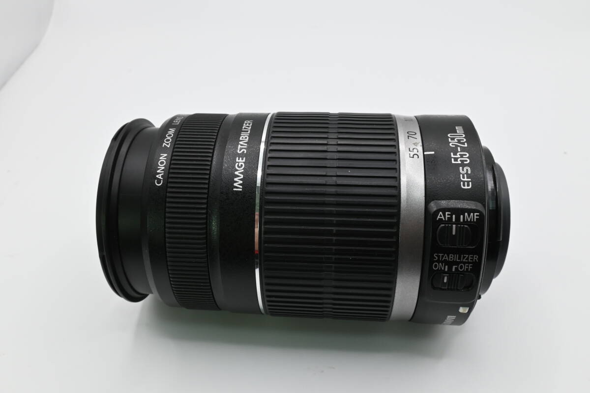 【美品】CANON (キャノン) ズームレンズ EF-S 55-250mm f4-5.6　IS_画像2