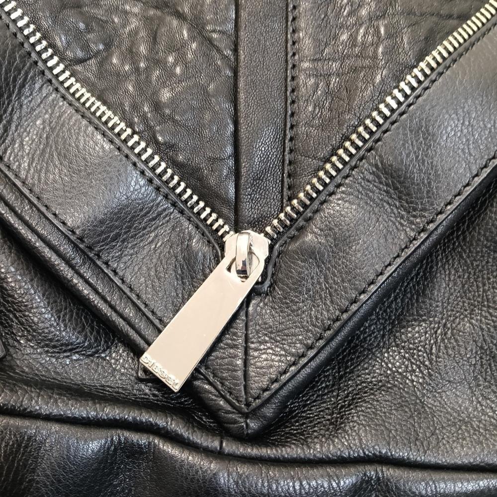 DIESEL 黒 ファスナーデザイン レザーリュックサック 3757073_画像4